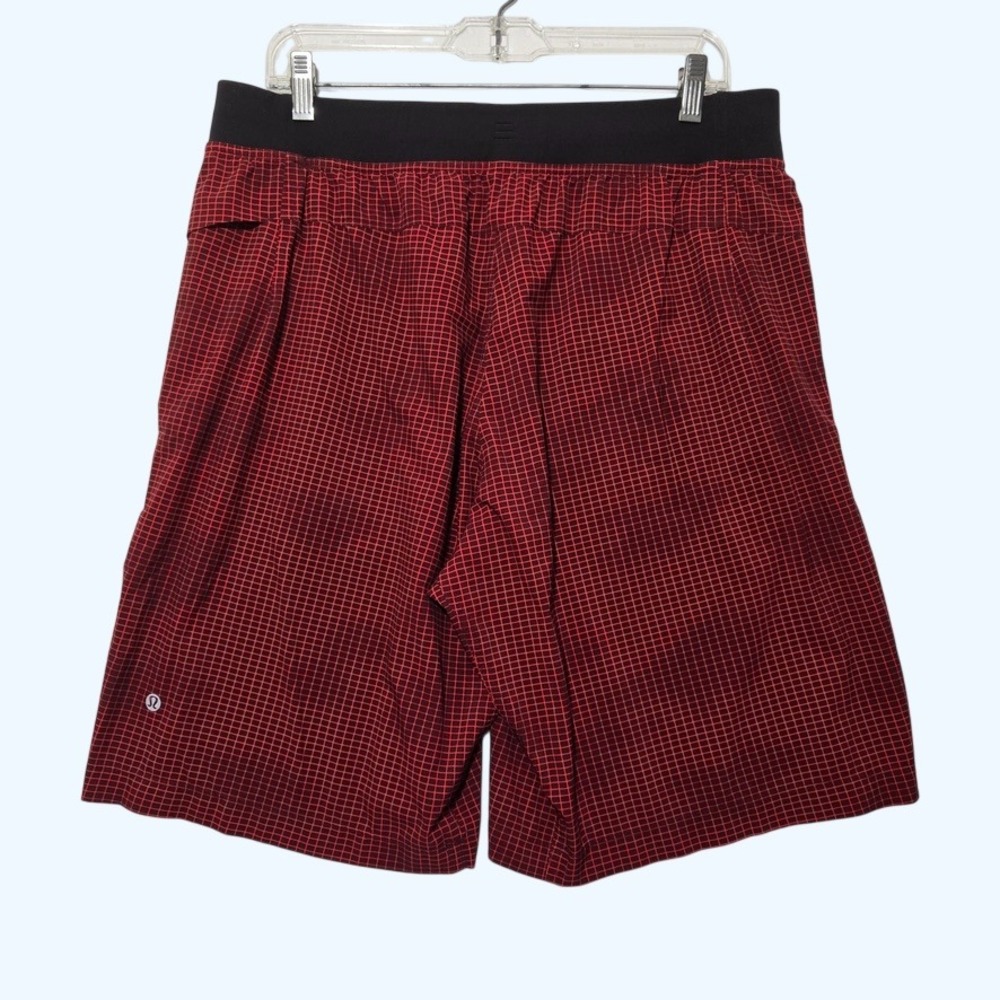 Lululemon Core Shorts Mens XL Red Black Grid Print Athletic Training Running